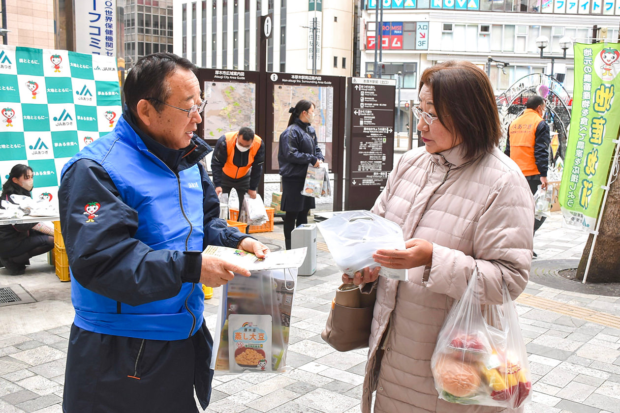 地場農畜産物の消費拡大を訴える大貫委員長の写真