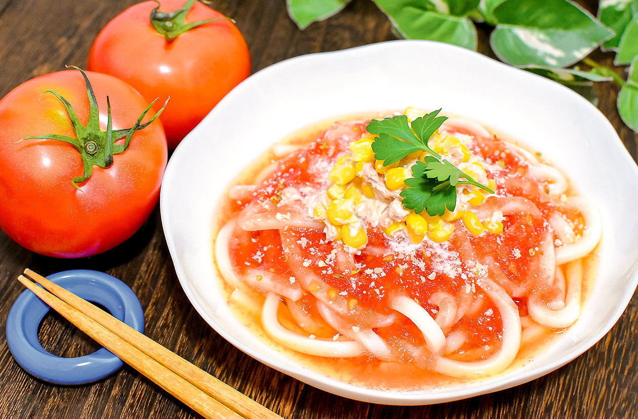 トマトとツナの冷やしうどんの写真